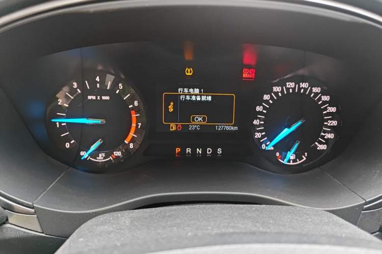 Used Ford Mondeo 2017 EcoBoost 180 Stylish Model Odometer Close Up
