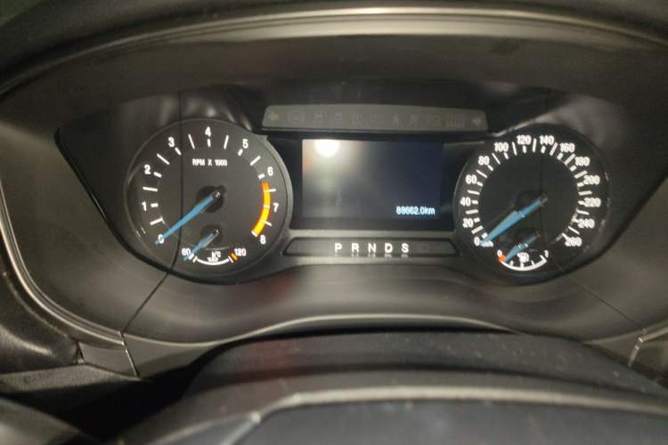 Used Ford Mondeo 2017 EcoBoost 200 Stylish Model Odometer Close Up