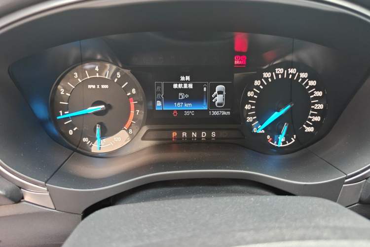 Used Ford Mondeo 2017 EcoBoost 180 Stylish Model Odometer Close Up