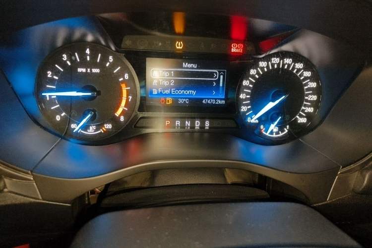 Used Ford Mondeo 2017 EcoBoost 180 Stylish Model Odometer Close Up