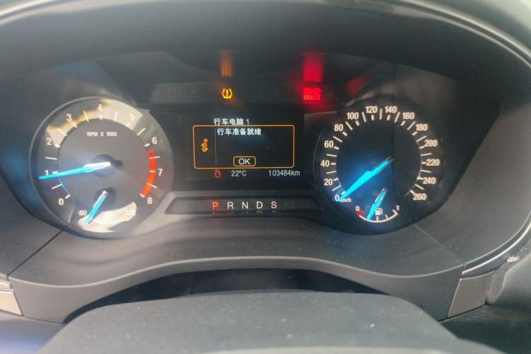 Used Ford Mondeo 2017 EcoBoost 200 Stylish Model Odometer Close Up
