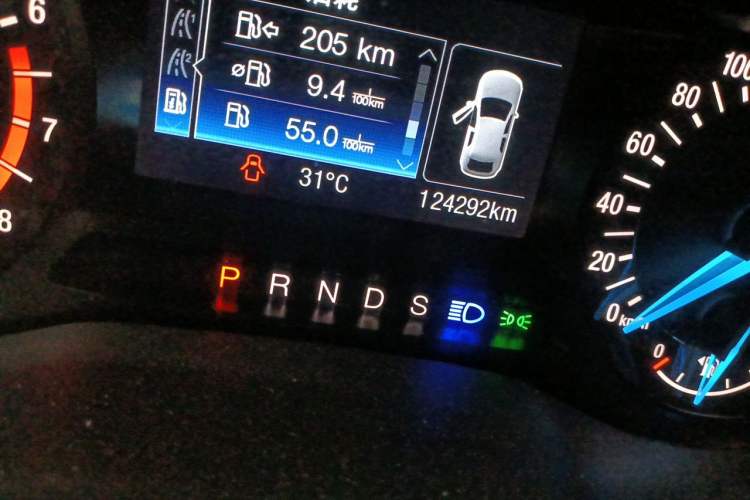 Used Ford Mondeo 2017 Facelifted EcoBoost 180 Fashion Edition Odometer Close Up