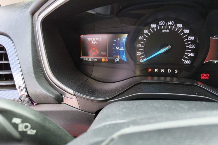 Used Ford Mondeo 2017 Facelifted EcoBoost 200 Luxury Version Odometer Close Up