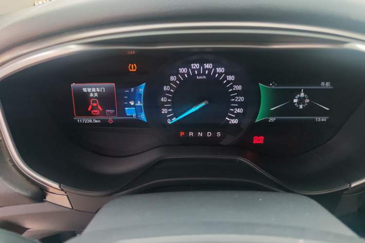 Used Ford Mondeo 2017 EcoBoost 200 Luxury Model Odometer Close Up