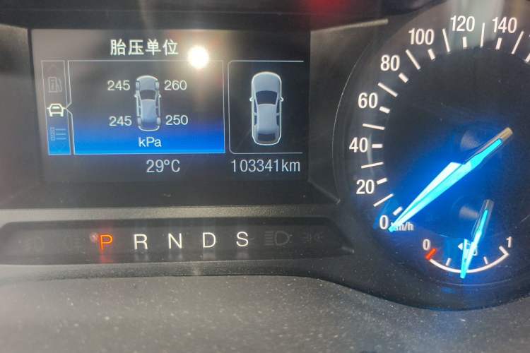 Used Ford Mondeo 2017 EcoBoost 180 Stylish Model Odometer Close Up
