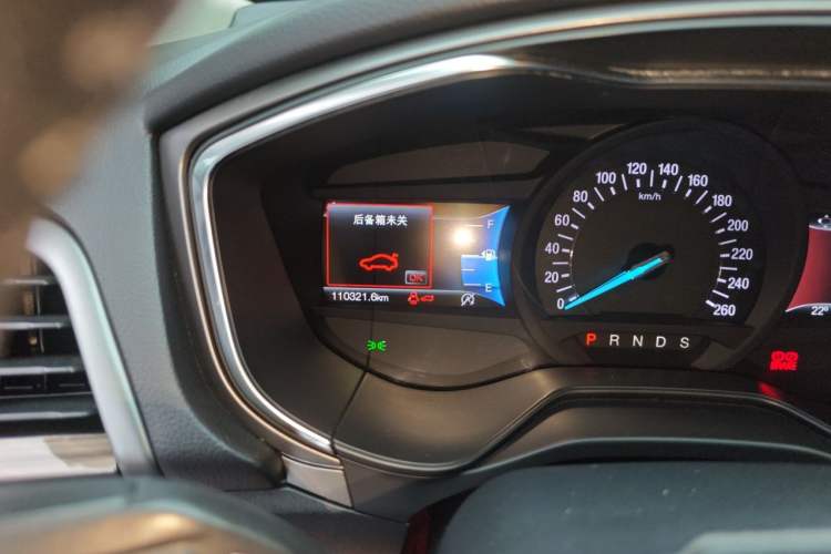 Used Ford Mondeo 2017 EcoBoost 200 Luxury Model Odometer Close Up