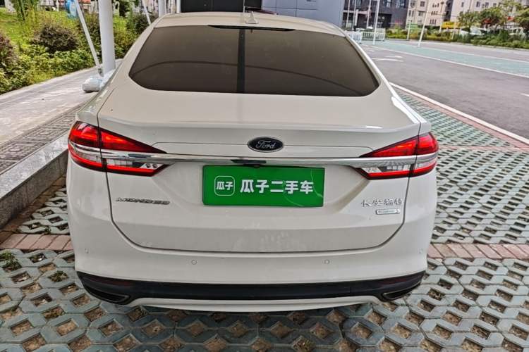 Used Ford Mondeo 2017 EcoBoost 180 Luxury Model Rear