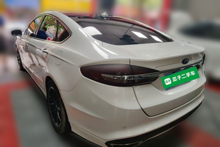 Used Ford Mondeo 2017 EcoBoost 200 Stylish Model Rear Left 45 Deg
