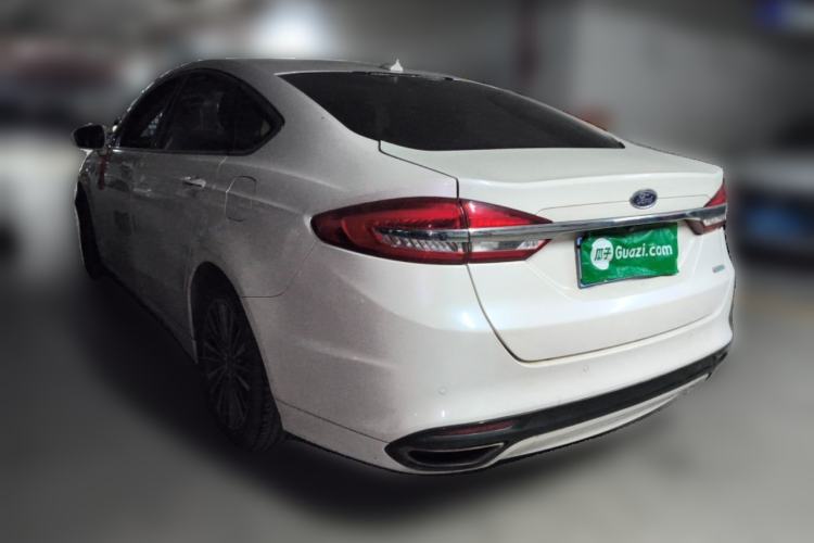 Used Ford Mondeo 2017 EcoBoost 200 Luxury Model Rear Left 45 Deg