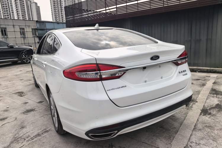 Used Ford Mondeo 2017 EcoBoost 180 Stylish Model Rear Left 45 Deg