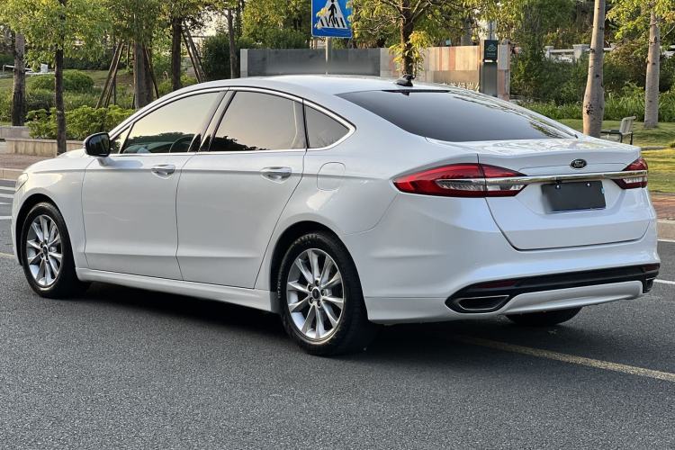 Used Ford Mondeo 2017 EcoBoost 200 Stylish Model Rear Left 45 Deg