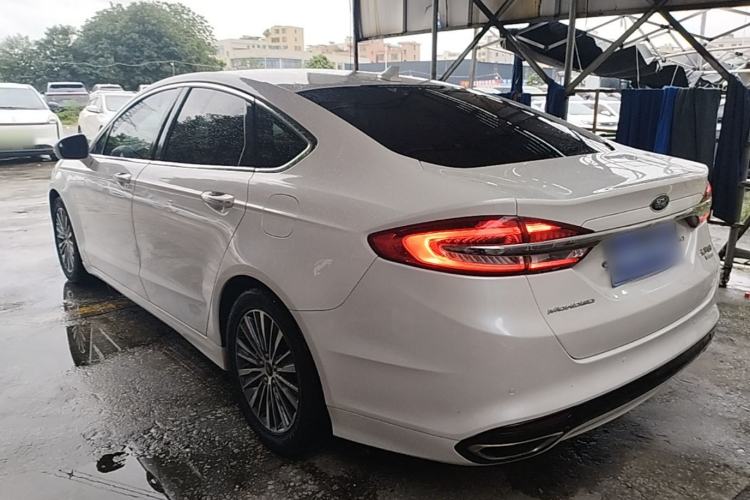 Used Ford Mondeo 2017 EcoBoost 200 Luxury Model Rear Left 45 Deg