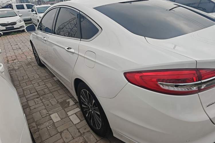 Used Ford Mondeo 2017 EcoBoost 180 Luxury Model Rear Left 45 Deg
