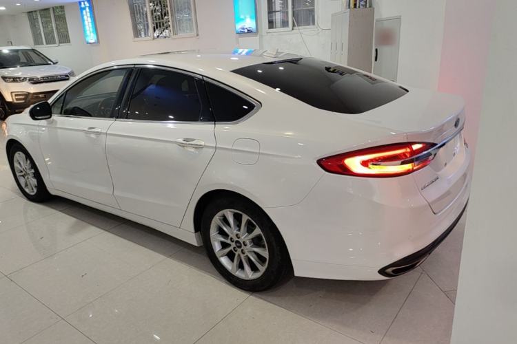 Used Ford Mondeo 2017 EcoBoost 200 Stylish Model Rear Left 45 Deg