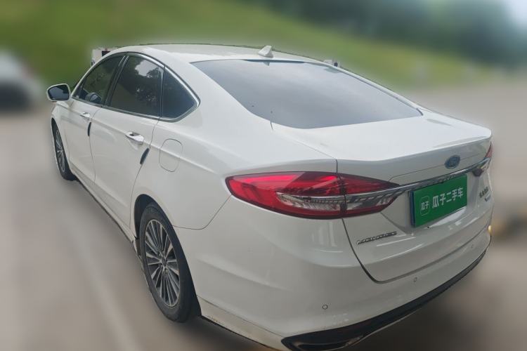 Used Ford Mondeo 2017 EcoBoost 200 Luxury Model Rear Left 45 Deg