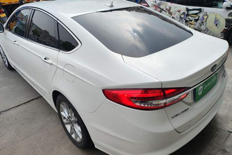 Used Ford Mondeo 2017 Facelifted EcoBoost 180 Fashion Edition Rear Left 45 Deg