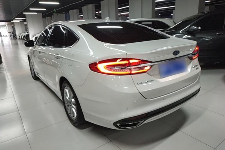 Used Ford Mondeo 2017 EcoBoost 200 Stylish Model Rear Left 45 Deg