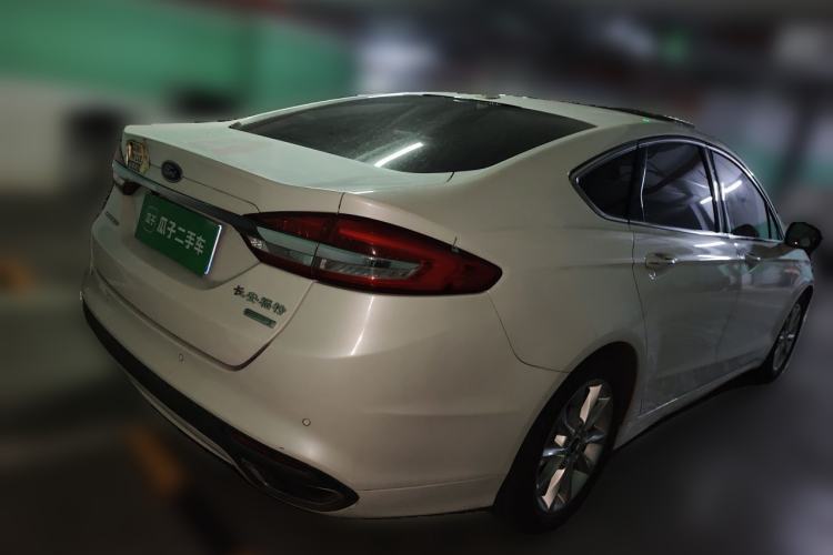 Used Ford Mondeo 2017 EcoBoost 180 Stylish Model Rear Right 45 Deg