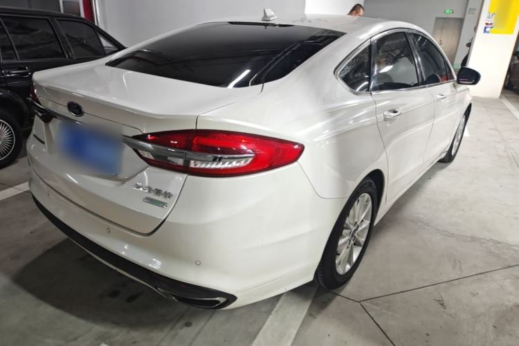 Used Ford Mondeo 2017 Facelifted EcoBoost 180 Fashion Edition Rear Right 45 Deg