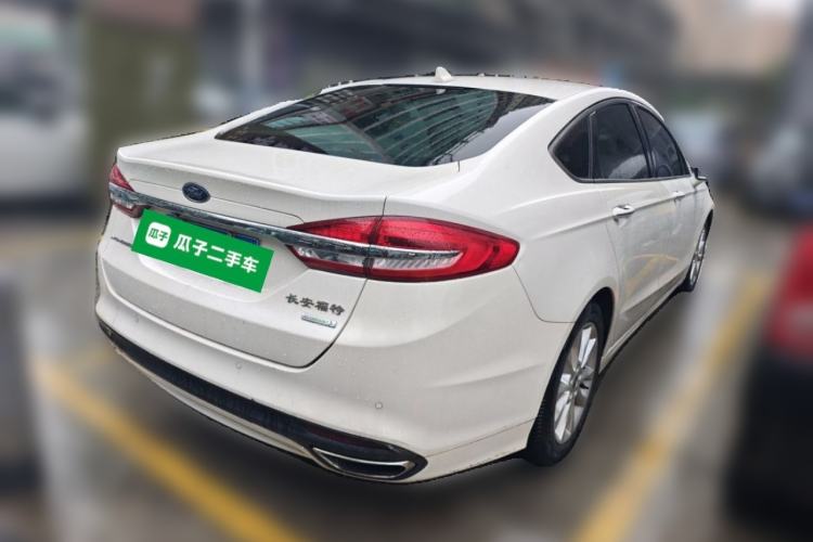 Used Ford Mondeo 2017 EcoBoost 200 Stylish Model Rear Right 45 Deg