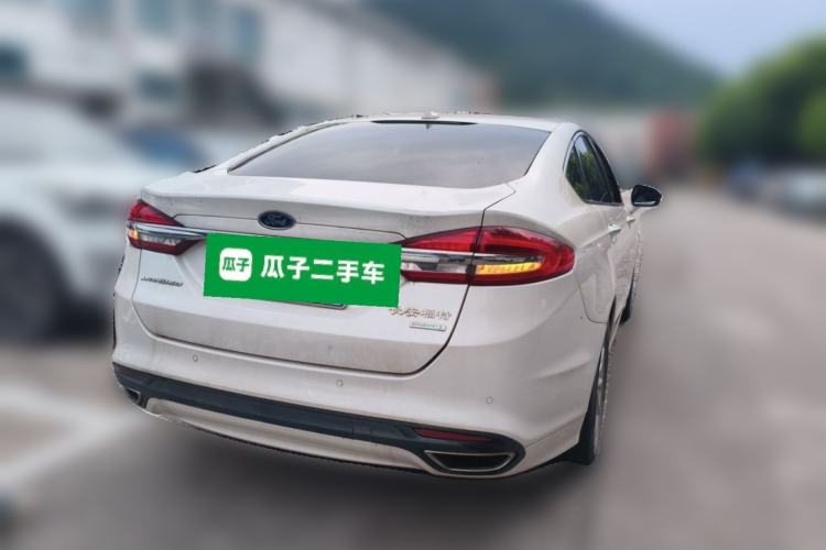Used Ford Mondeo 2017 Facelifted EcoBoost 180 Fashion Edition Rear Right 45 Deg