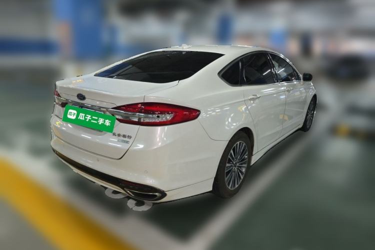 Used Ford Mondeo 2017 EcoBoost 200 Stylish Model Rear Right 45 Deg