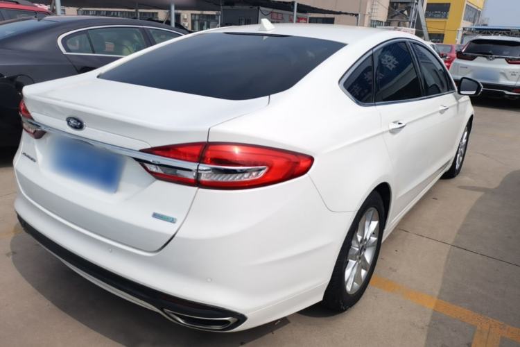Used Ford Mondeo 2017 Facelifted EcoBoost 180 Fashion Edition Rear Right 45 Deg