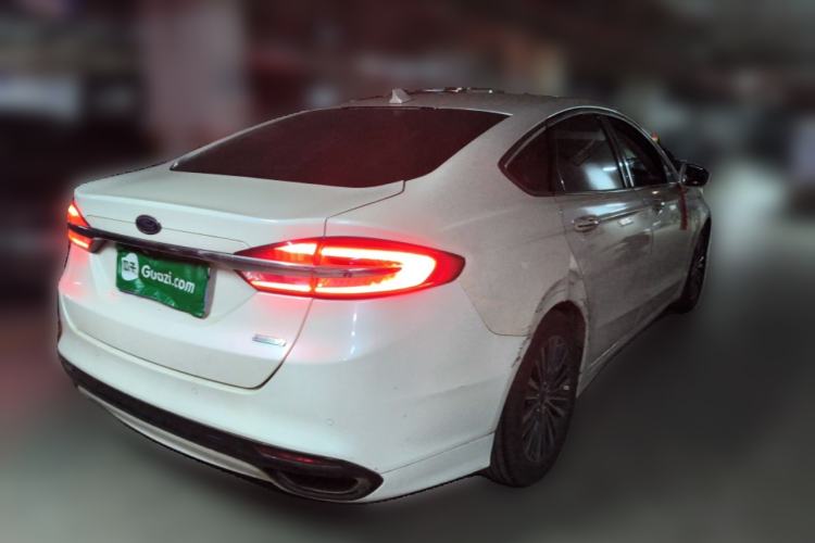 Used Ford Mondeo 2017 EcoBoost 200 Luxury Model Rear Right 45 Deg