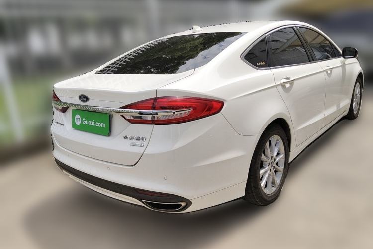 Used Ford Mondeo 2017 EcoBoost 200 Stylish Model Rear Right 45 Deg