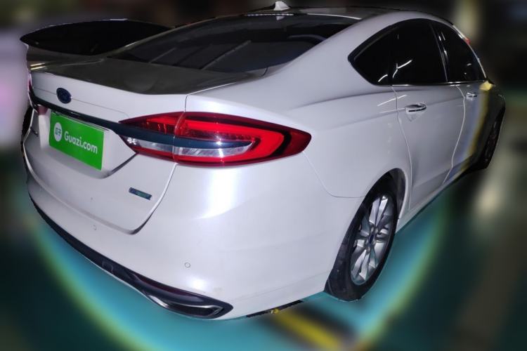 Used Ford Mondeo 2017 Facelifted EcoBoost 180 Fashion Edition Rear Right 45 Deg