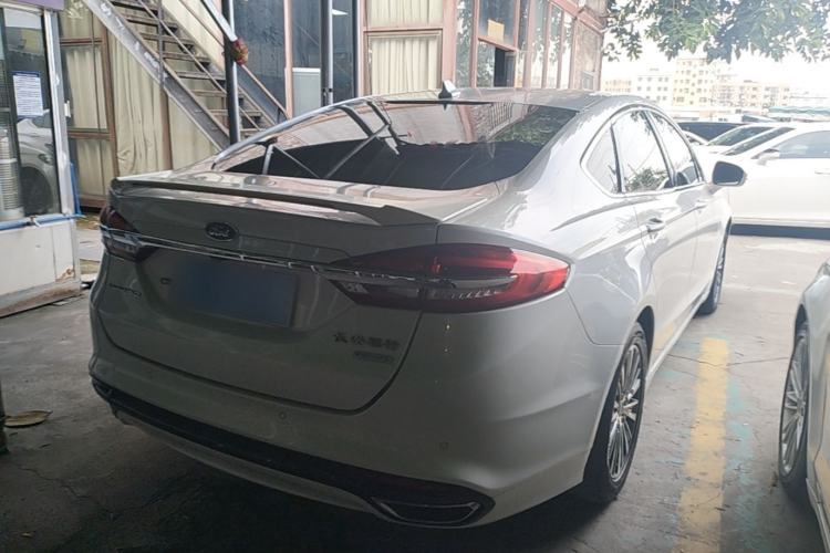 Used Ford Mondeo 2017 EcoBoost 200 Luxury Model Rear Right 45 Deg