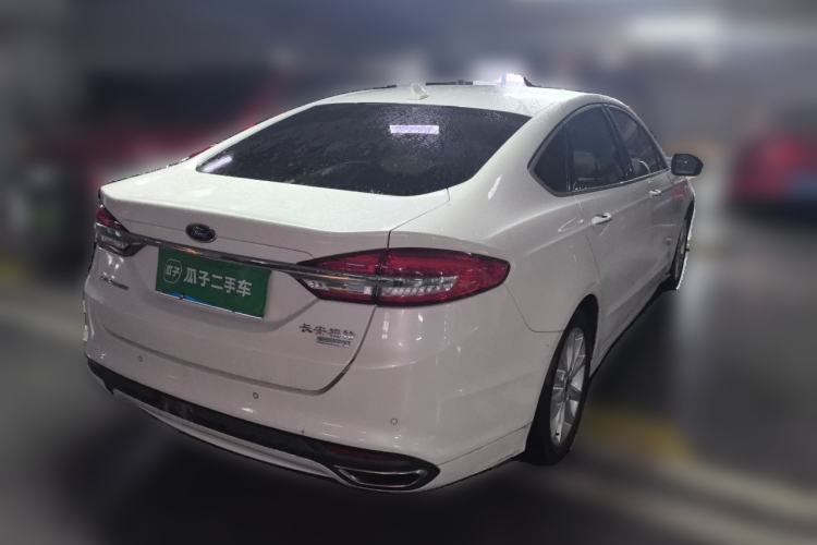 Used Ford Mondeo 2017 EcoBoost 200 Stylish Model Rear Right 45 Deg