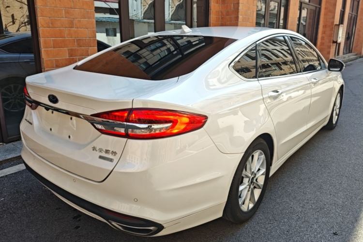 Used Ford Mondeo 2017 EcoBoost 180 Stylish Model Rear Right 45 Deg