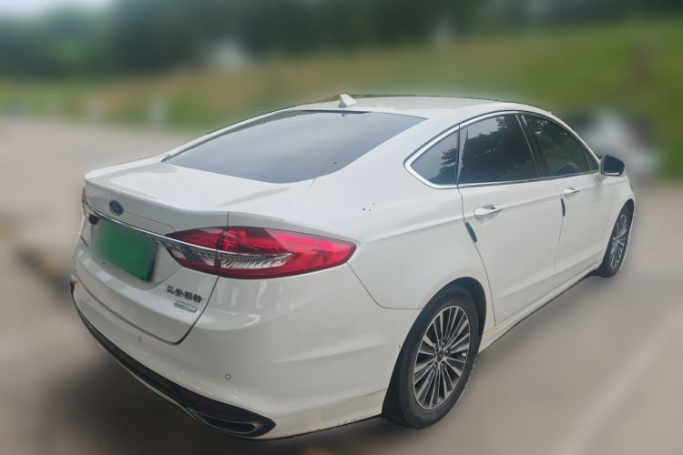 Used Ford Mondeo 2017 EcoBoost 200 Luxury Model Rear Right 45 Deg