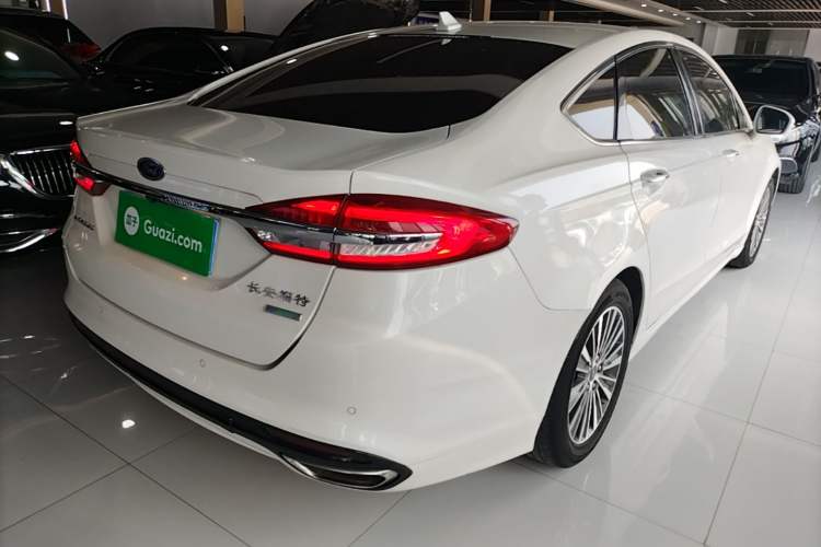 Used Ford Mondeo 2017 EcoBoost 180 Luxury Model Rear Right 45 Deg