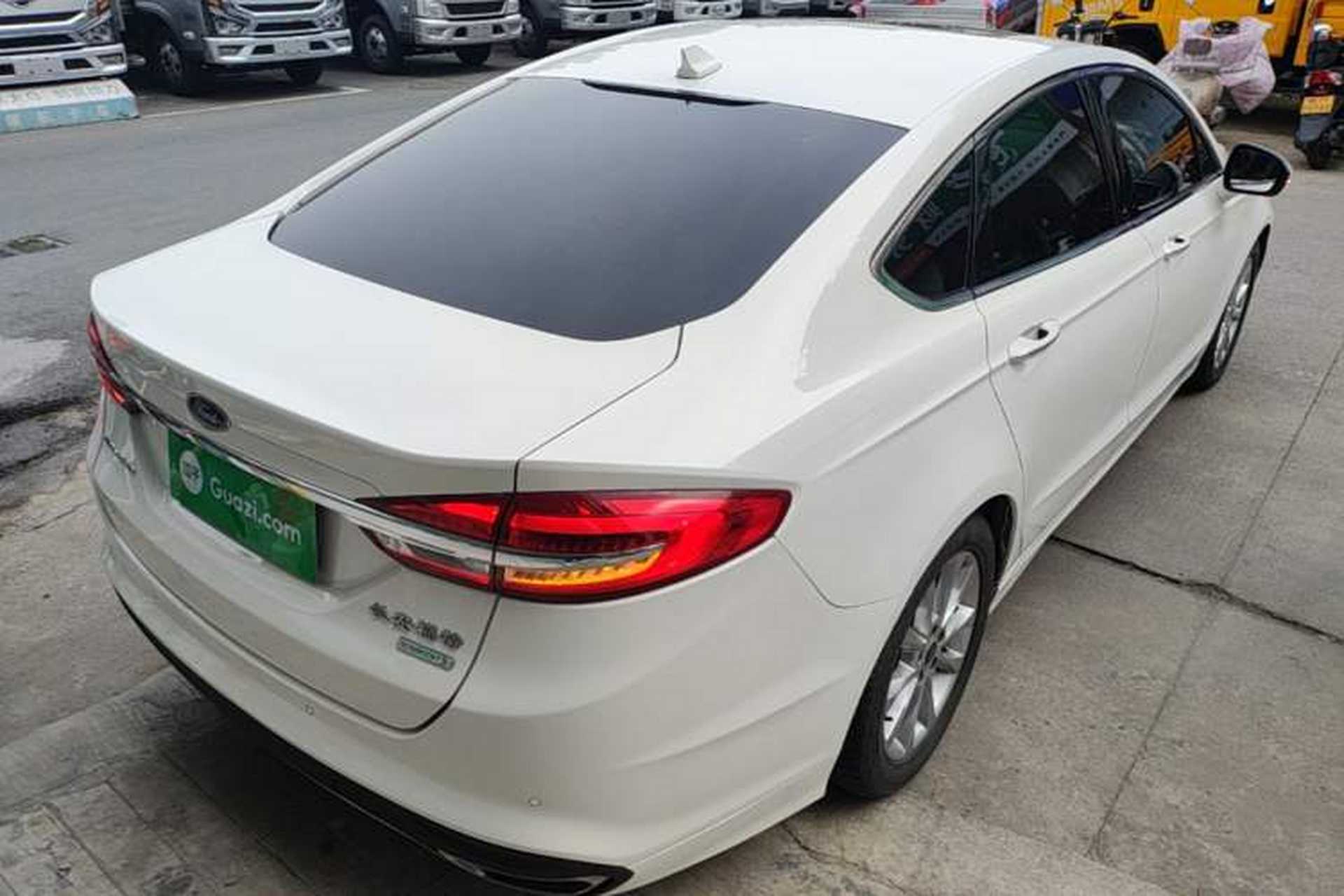 Used Ford Mondeo 2017 Facelifted EcoBoost 180 Fashion Edition Rear Right 45 Deg
