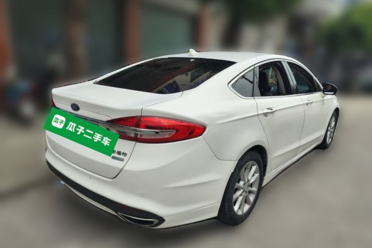 Used Ford Mondeo 2017 EcoBoost 200 Stylish Model Rear Right 45 Deg