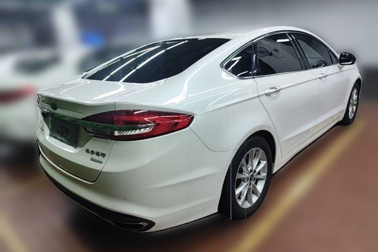 Used Ford Mondeo 2017 EcoBoost 180 Stylish Model Rear Right 45 Deg
