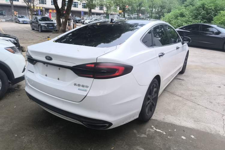 Used Ford Mondeo 2017 Facelifted EcoBoost 180 Fashion Edition Rear Right 45 Deg
