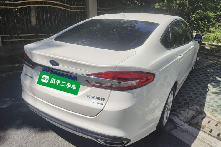 Used Ford Mondeo 2017 EcoBoost 180 Stylish Model Rear Right 45 Deg