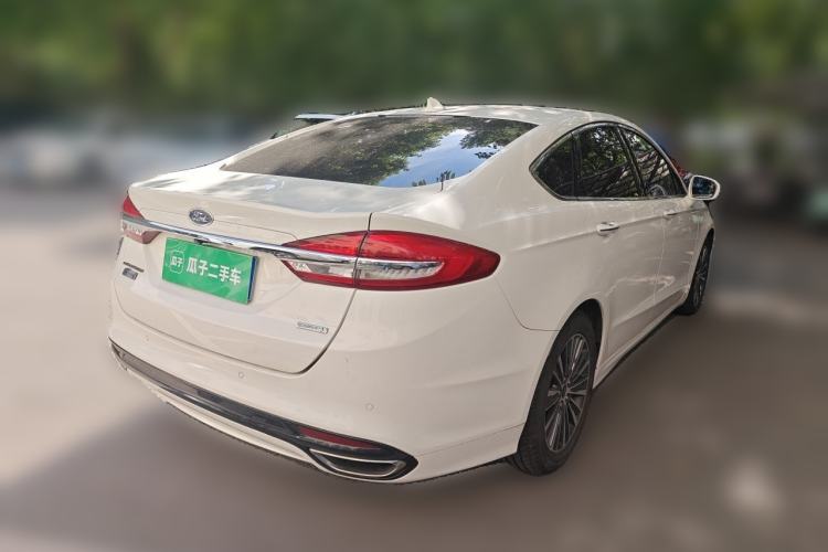 Used Ford Mondeo 2017 EcoBoost 200 Luxury Model Rear Right 45 Deg