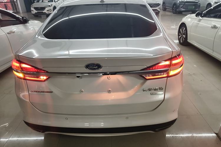 Used Ford Mondeo 2017 EcoBoost 200 Stylish Model Rear
