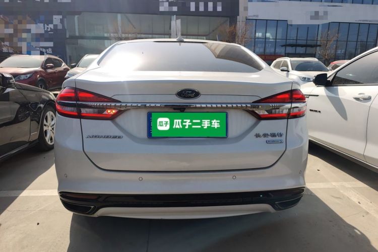 Used Ford Mondeo 2017 EcoBoost 180 Luxury Model Rear