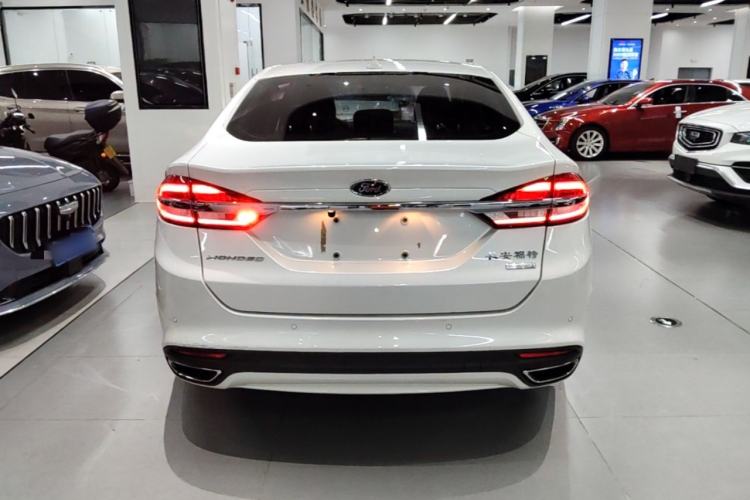 Used Ford Mondeo 2017 Facelifted EcoBoost 180 Fashion Edition Rear