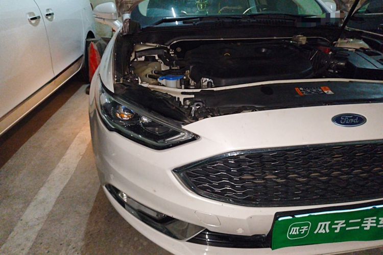 Used Ford Mondeo 2017 EcoBoost 245 Flagship Model Right Front Headlight