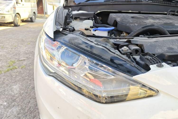 Used Ford Mondeo 2017 EcoBoost 180 Stylish Model Right Front Headlight