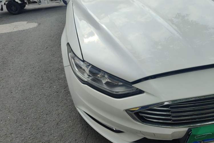 Used Ford Mondeo 2017 EcoBoost 180 Stylish Model Right Front Headlight