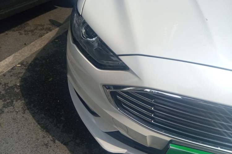 Used Ford Mondeo 2017 EcoBoost 200 Stylish Model Right Front Headlight