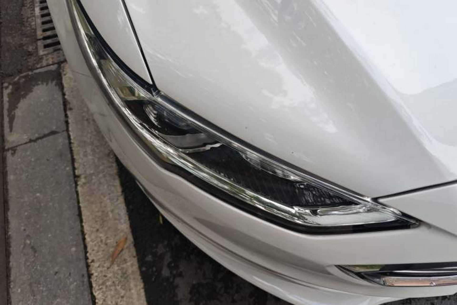 Used Ford Mondeo 2017 Facelifted EcoBoost 200 Luxury Version Right Front Headlight