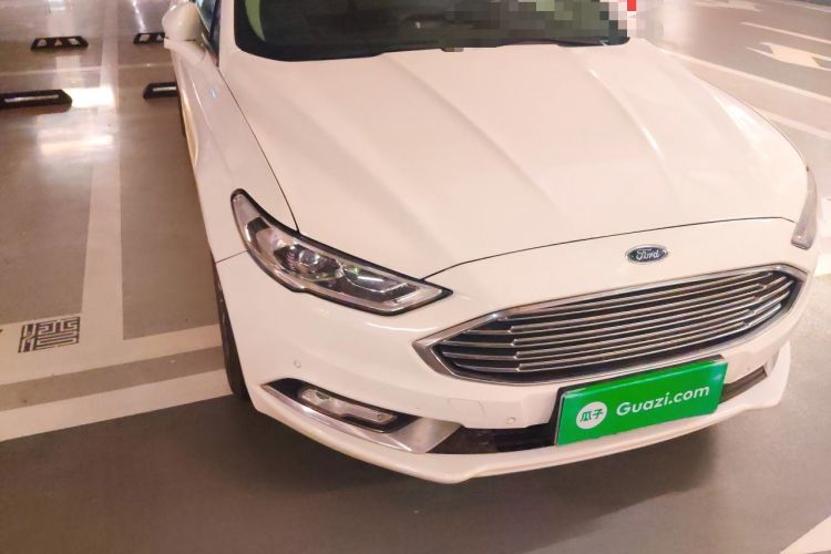 Used Ford Mondeo 2017 Facelifted EcoBoost 200 Luxury Version Right Front Headlight